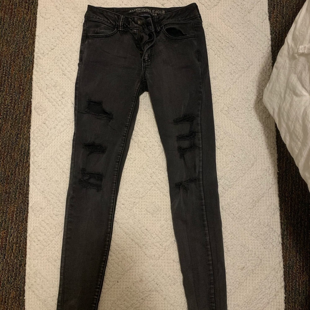Black American Eagle jeans